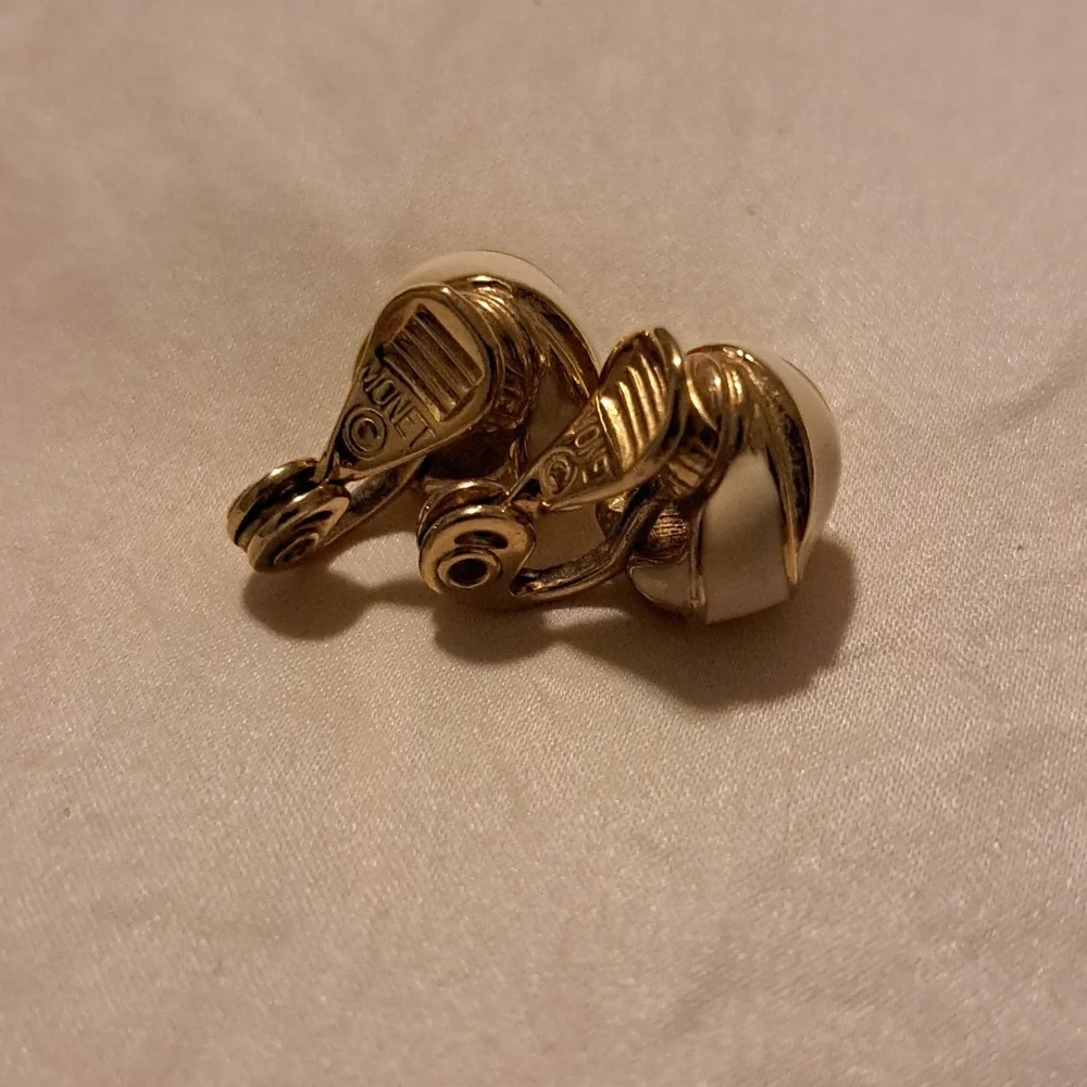 Vintage Earrings 7/19